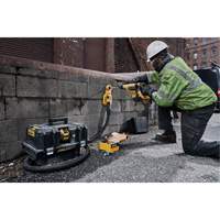 MAX* SDS Plus Rotary Hammer Kit, 60 V, 1-1/4", 725/0-725 RPM Distribution Élite MP