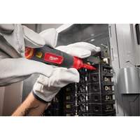 Tournevis &agrave; embouts interchangeables &agrave; tige articul&eacute;e isol&eacute; 1000 V, 2-en-1, 8-4/5" lo, Prise Coussin&eacute;e Distribution Élite MP