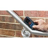 T&eacute;l&eacute;m&egrave;tre laser rouge connect&eacute; BLAZE, 0.0' - 165' (0.0 m - 50,2 m) Gamme de mesure, Num&eacute;rique (&eacute;lectronique) Distribution Élite MP