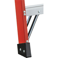 6600 AA Series Industrial Extra Heavy-Duty 2-Way Stepladders, Fibreglass, 375 lbs. Capacity, 4' Distribution Élite MP