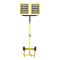 Chariot d'&eacute;clairage &agrave; deux t&ecirc;tes avec treuil, DEL, 400 W, 60 000 lumens, Boîtier en Aluminium Distribution Élite MP