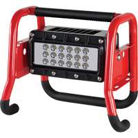 Lampe de sc&egrave;ne rechargeable et portative Scene Light II, DEL, 10000 lumens, Boîtier en Plastique Distribution Élite MP