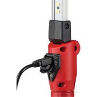 Lampe de travail compacte Strion SwitchBlade, DEL, 500 Lumens Distribution Élite MP