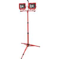 Baladeuses jumel&eacute;es avec tr&eacute;pied, DEL, 72 W, 8000 lumens, Boîtier en Aluminium Distribution Élite MP